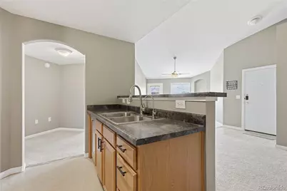5755 N Genoa Way #14-303, Aurora, CO 80019 - Photo 26