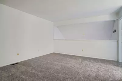 2052 S Worchester Way, Aurora, CO 80014 - Photo 14