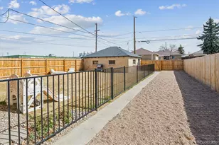 3696 Magnolia St, Denver, CO 80207 - Photo 24