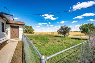 8255 Strasburg Rd, Strasburg, CO 80136 - Photo 8