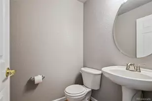 22951 E Roxbury Dr, Aurora, CO 80016 - Photo 10