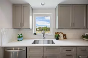 8406 W 52nd Ave, Arvada, CO 80002 - Photo 14