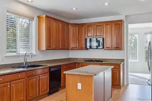 760 Ridgemont Cir, Highlands Ranch, CO 80126 - Photo 12