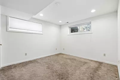 8005 E Princeton Avenue, Denver, CO 80237 - Photo 22