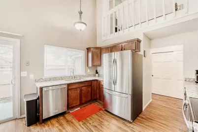 200 S Dearborn Circle, Aurora, CO 80012 - Photo 8