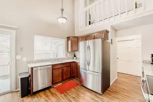 200 S Dearborn Cir, Aurora, CO 80012 - Photo 8