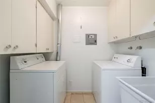 2205 S Holly St, Denver, CO 80222 - Photo 28