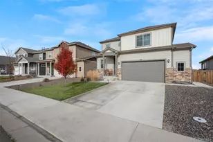 2333 Mountain Sky Dr, Fort Lupton, CO 80621 - Photo 2