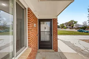 3440 S Dahlia St, Denver, CO 80222 - Photo 6