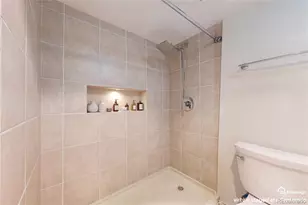 2 Adams St, Denver, CO 80206 - Photo 16