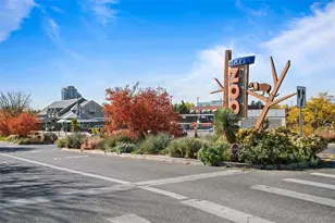 2643 N York St, Denver, CO 80205 - Photo 38