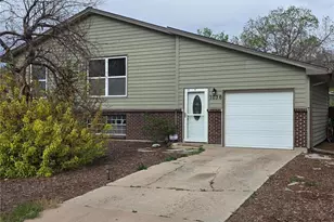 1036 Mobile St, Aurora, CO 80011 - Photo 1
