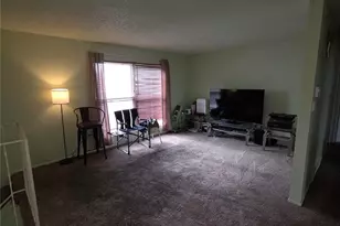1036 Mobile St, Aurora, CO 80011 - Photo 4