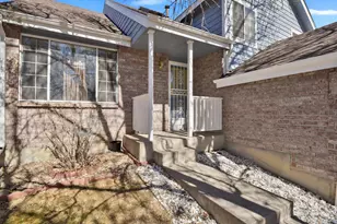 1890 Granby Ct, Aurora, CO 80011 - Photo 2