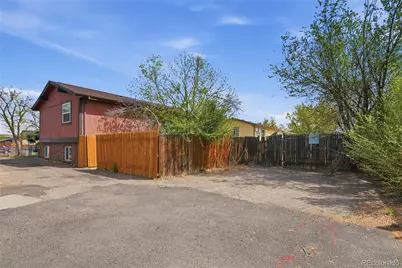 16432 E 13th Place, Aurora, CO 80011 - Photo 32
