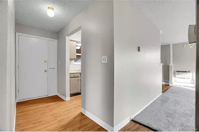 16432 E 13th Place, Aurora, CO 80011 - Photo 36