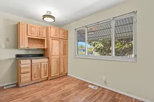 5030 Titan Ct, Denver, CO 80239 - Photo 8