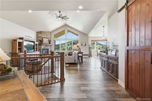 5330 Country Club Dr, Larkspur, CO 80118 - Photo 4