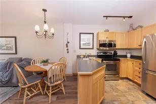 100 Dercum Square, Dillon, CO 80435 - Photo 12