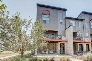 8863 E 55th Ave, Denver, CO 80238 - Photo 2