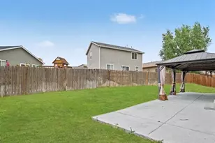 1773 Upland St, Lochbuie, CO 80603 - Photo 4