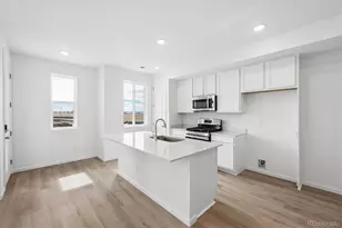 24121 E 30th Pl, Aurora, CO 80019 - Photo 4