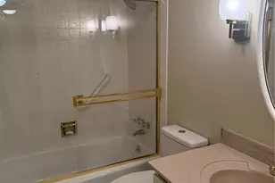 3511 S Hillcrest Dr, Denver, CO 80237 - Photo 18