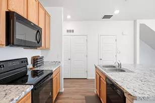 18023 E 103rd Ave, Commerce City, CO 80022 - Photo 8