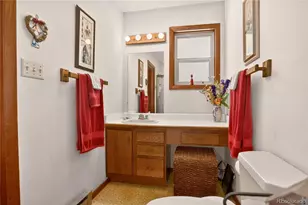 60 Lake Front Dr, Black Hawk, CO 80422 - Photo 20