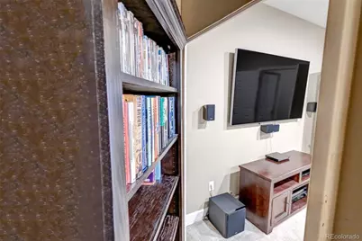 6563 S Little River Way, Aurora, CO 80016 - Photo 40