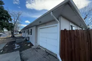 895 S Garrison St, Lakewood, CO 80226 - Photo 4