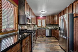 9098 Lariat Ln, Evergreen, CO 80439 - Photo 6