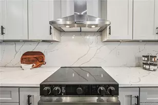 2949 Glenarm Pl, Denver, CO 80205 - Photo 8