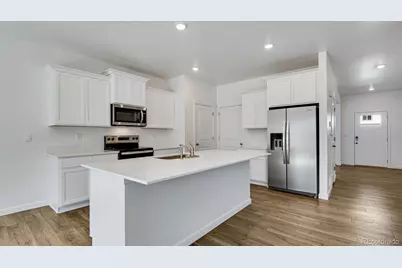 2331 Crosswind Street, Fort Lupton, CO 80621 - Photo 2