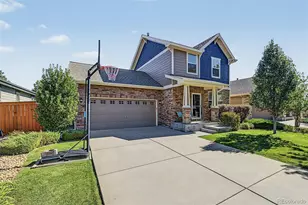 430 N Langdale Way, Aurora, CO 80018 - Photo 2