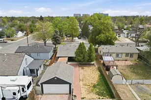1781 Kingston St, Aurora, CO 80010 - Photo 32