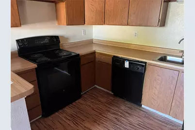1724 W 102nd Avenue, Thornton, CO 80260 - Photo 8