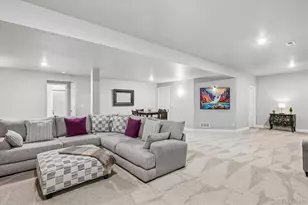 1864 S De Gaulle Ct, Aurora, CO 80018 - Photo 28