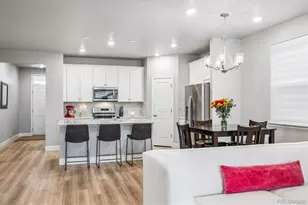 1864 S De Gaulle Ct, Aurora, CO 80018 - Photo 12