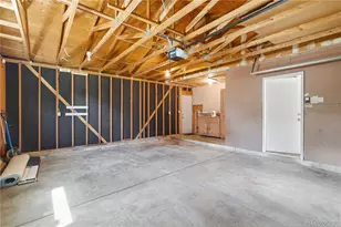 2503 S Crystal St, Aurora, CO 80014 - Photo 28