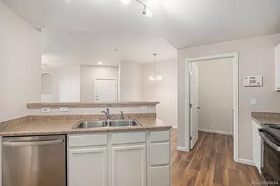 5705 N Genoa Way #206, Aurora, CO 80019 - Photo 10