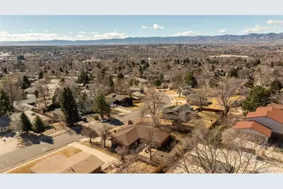 2651 S Chase Lane, Lakewood, CO 80227 - Photo 20