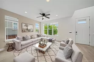 4937 S Addison Way, Aurora, CO 80016 - Photo 2