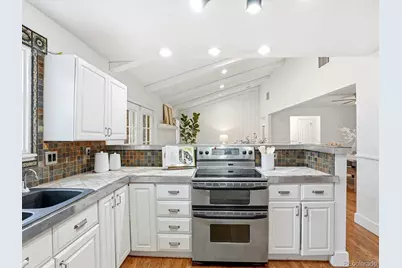 6886 S Pitkin Street, Foxfield, CO 80016 - Photo 14