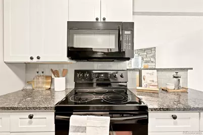 381 S Ames Street #E203, Lakewood, CO 80226 - Photo 6