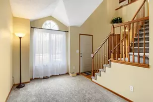 9943 Deer Creek St, Highlands Ranch, CO 80129 - Photo 4