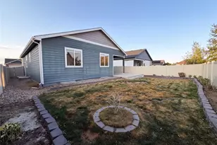 712 N Country Trail, Ault, CO 80610 - Photo 34