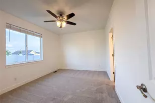 712 N Country Trail, Ault, CO 80610 - Photo 4