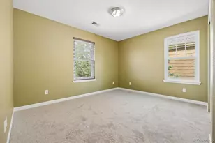25481 E Ottawa Dr, Aurora, CO 80016 - Photo 20