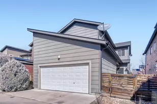 1752 W 67th Pl, Denver, CO 80221 - Photo 38